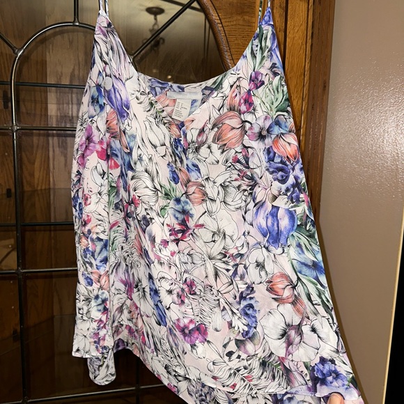 H&M Tops - Cute Size 8 Top. MUST BE BUNDLED. (T)